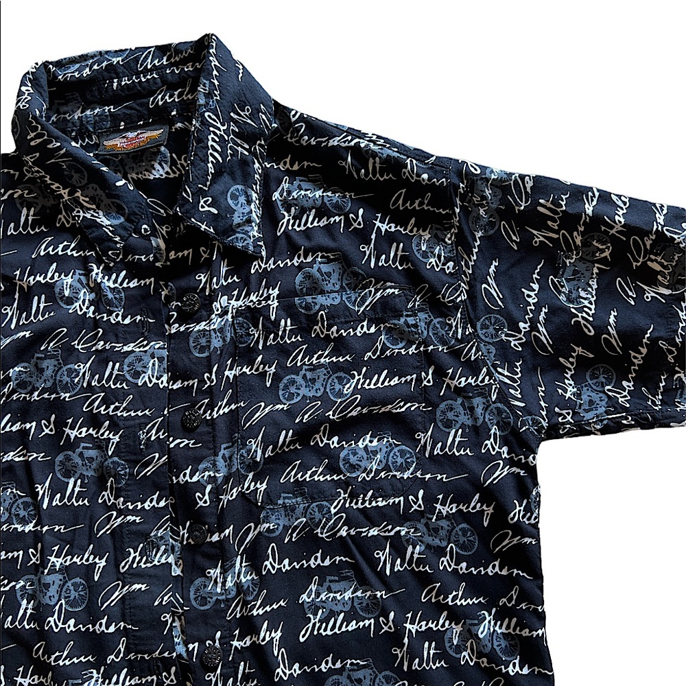 Harley Davidson Woman’s Size Small Cotton Short Sleeve Button Up.